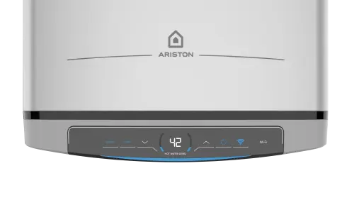Az Ariston Velis Tech Wi-Fi 80 villanybojler érintőképernyős kijelzőfelülete
